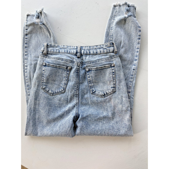 Tinseltown Hi-Rise The Mom Jean Juniors’ Size 5 Power Wash Blue - Picture 5 of 5
